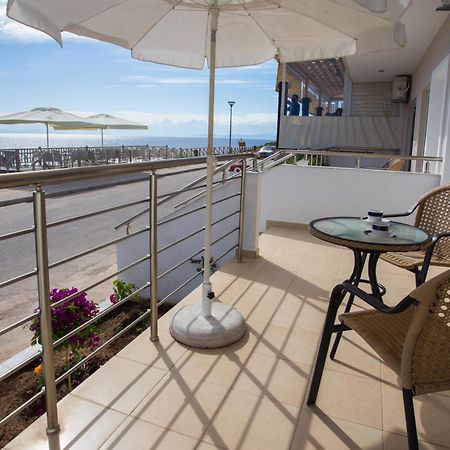 Al Mare Villas Skála Marión Habitación foto